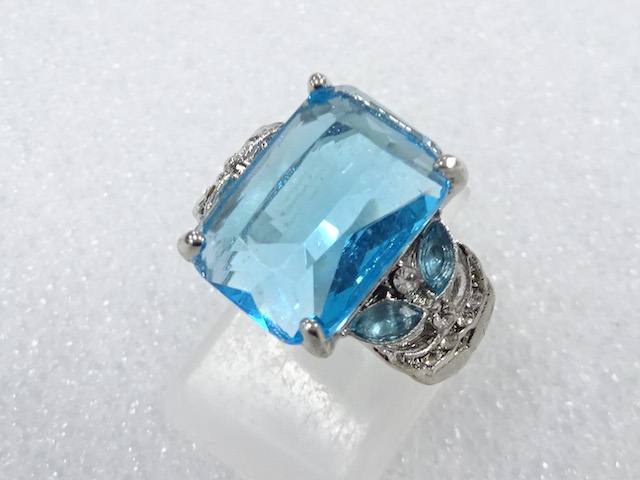 Japanese Kimono / Antique Accessories Metal